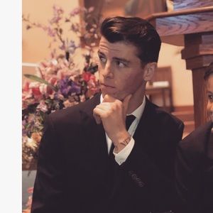 Meet your Posher, Clayton